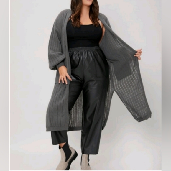 Long Grey Open Cardigan With Pockets - Picture 3 of 6